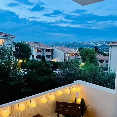 Apartment Cosy Avec Terrasse Et Garage Saint-laurent Du Limitrophe Saint-Laurent-du-Var